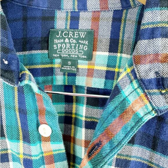J. Crew Trade & Co Sporting Goods Mark Mens Button Down Shirt Plaid Flannel S - Picture 2 of 5